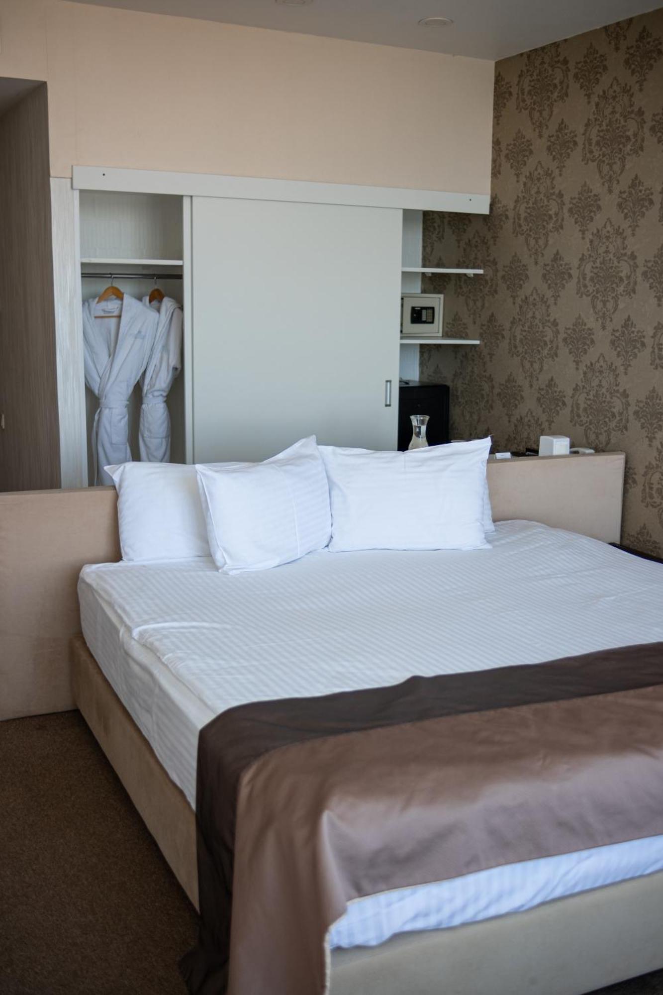 Boutique Hotel Portofino Odessa Luaran gambar