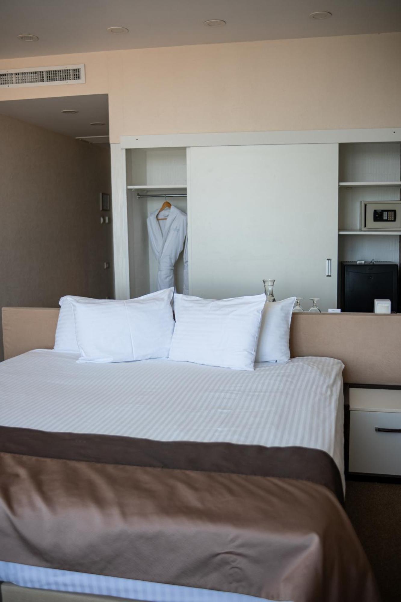 Boutique Hotel Portofino Odessa Luaran gambar